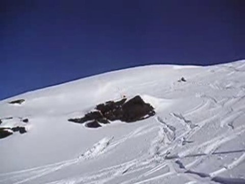 Enorme front flip fred ucpa val thorens