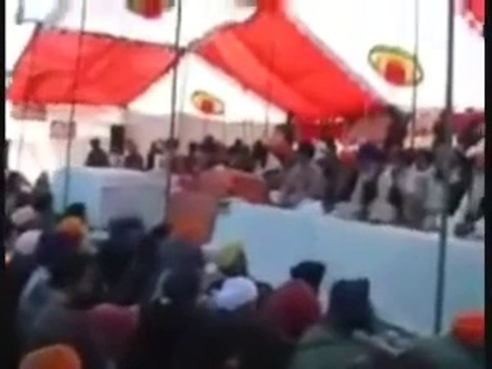 Minorities in India chant Long Live Pakistan.