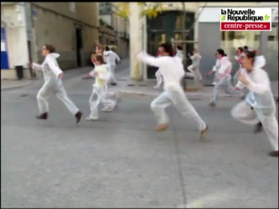 VIDEO. POITIERS : Dimanche, les Expressifs lachent les clones