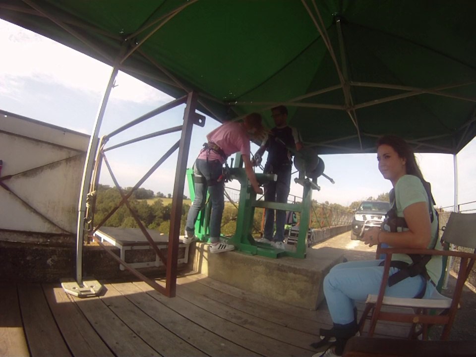 Prémices du saut dans le vide !!