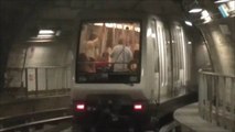 VAL208 : Départ de la station Porta Nuova sur la ligne 1 du métro de Turin