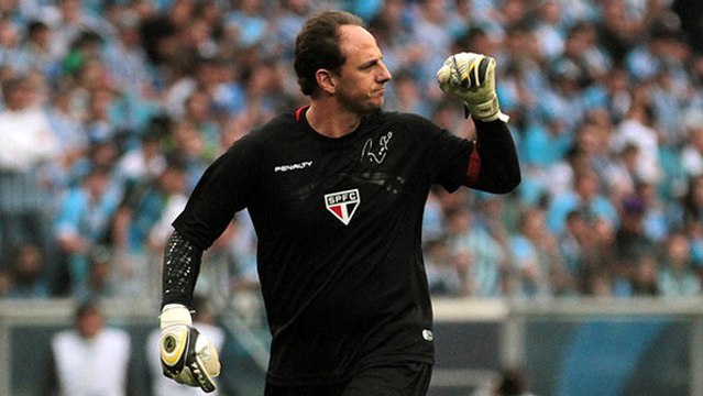 Nouveau but pour l’emblématique gardien Rogerio Ceni !