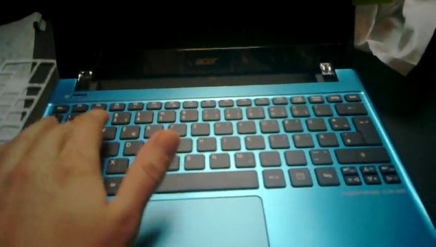 Acer Aspire One 756 - erster Anblick / Optik und Anschlüsse