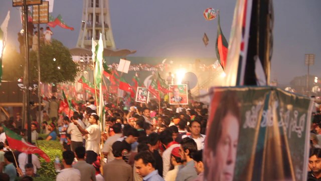 Aazan at PTI LAHORE JALSA MINAR-E-PAKISTAN of IMRAN KHAN 28 SEP 2014 Canon ESO 7D Camera