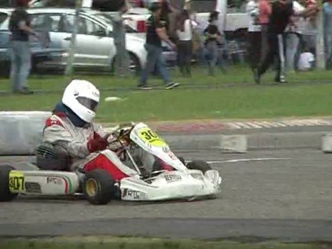 2014-10-28 - 125 DIRECTOS TITULARES