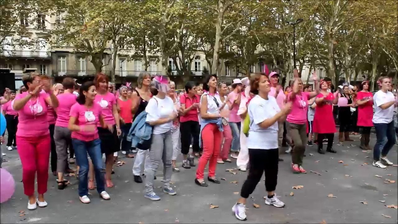 Flashmob FFEPGV Gironde octobre rose 2014 avec le Comité Féminin Gironde