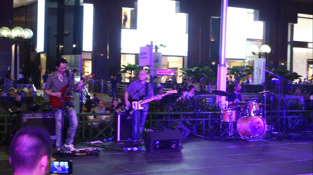[Sony RX100 III] LIVE! No Doubt - Hella Good by Shirlyn & The UnXpected @ Orchard Road