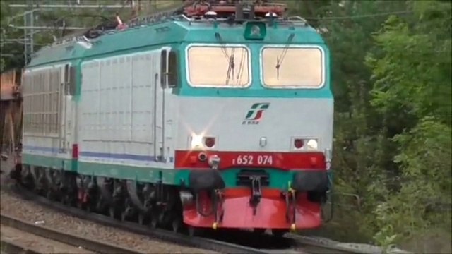 E652 Tigre Trenitalia : A l'approche du tunnel du Fréjus pour l'Italie