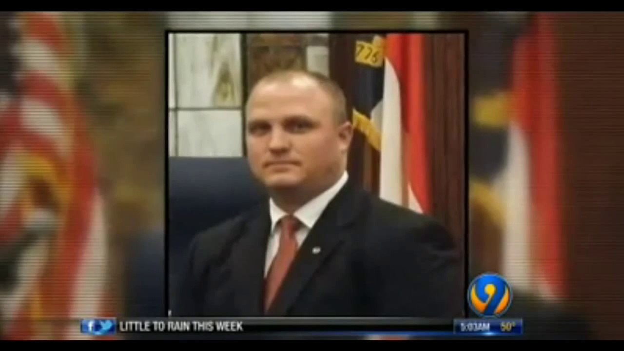 Deputy's 5 year old son shoots self with service gun