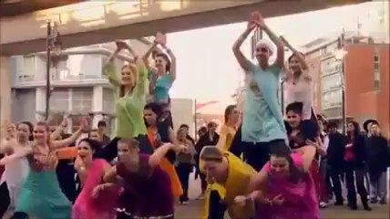 Punjabi Bhangra by Chinese & British people's