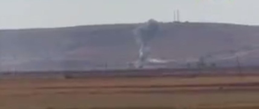 Kobani'de IŞİD'e Ait Tankın Patlama Anı Kameralara Yansıdı