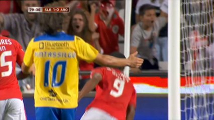 Primeira Liga: Benfica 4-0 Arouca