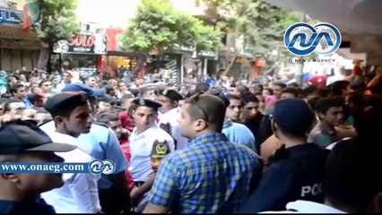 بالفيديو.. تزاحم المواطنين أمام دور العرض