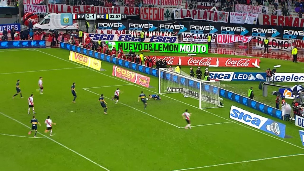 Primera Division: River Plate 1-1 Boca Juniors