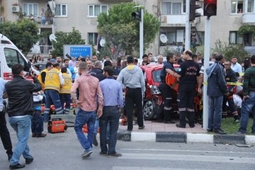 Bayramda Feci Kaza: 1 Ölü, 9 Yaralı