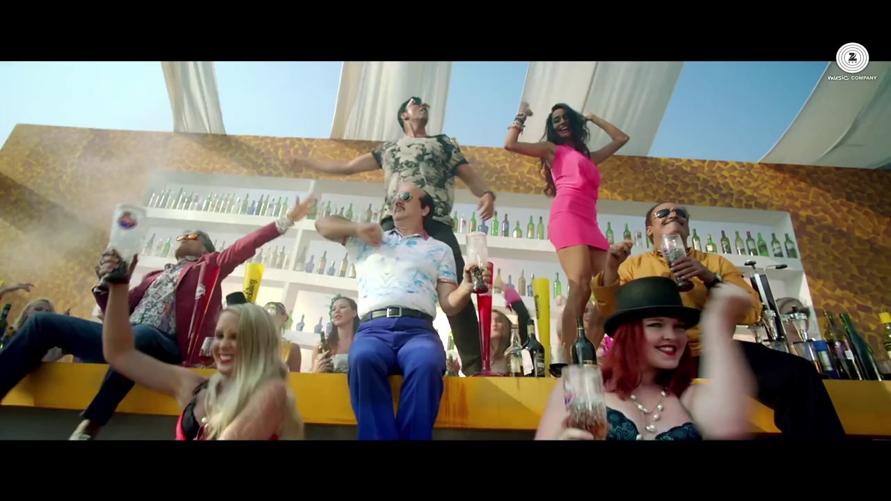 The Shaukeens Official Trailer OUT | Lisa Haydon & Akshay Kumar
