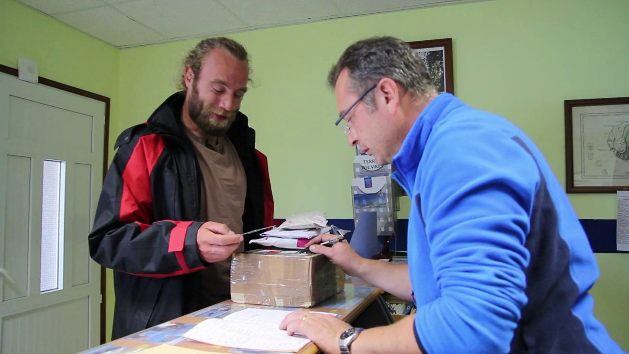 Postiers du bout du monde : les Terres australes françaises