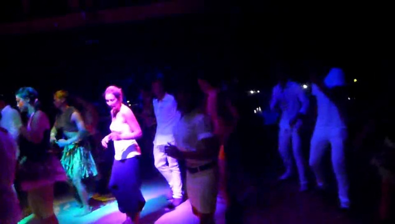 LES BOUCANIERS CLUB MED 2014 CRAZY SIGNS