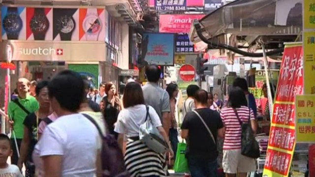 Hong Kong returns to work as protests clear