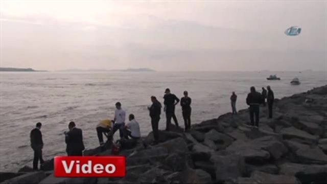 Cankurtaran Sahilinde Erkek Cesedi Bulundu