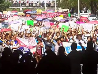 В Мексике выясняют, были ли в общей могиле пропавшие студенты