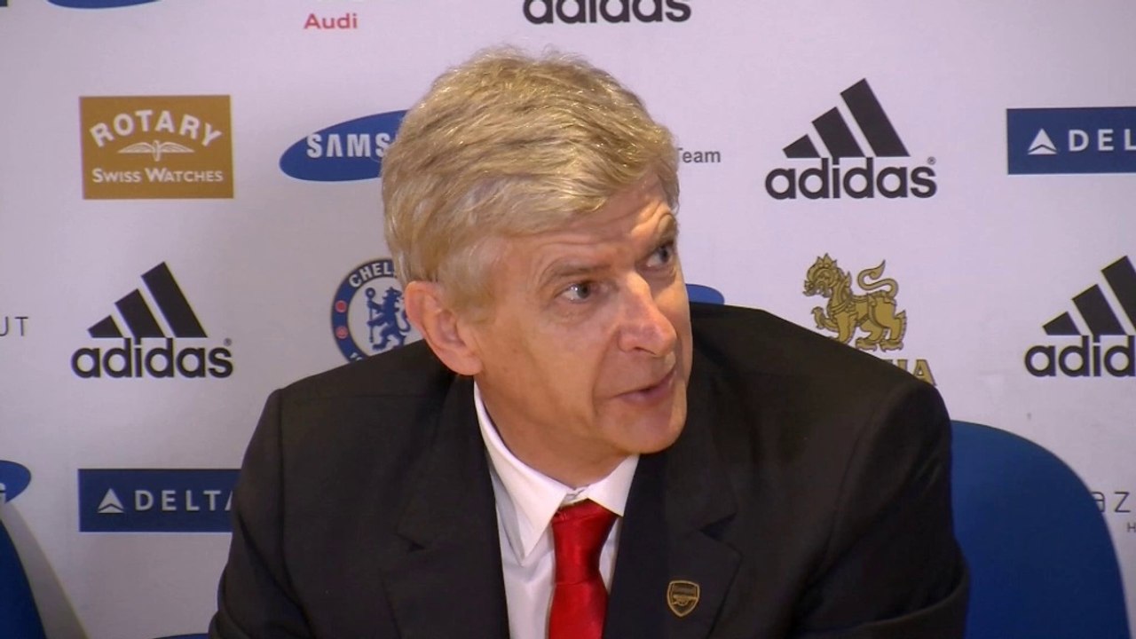 Wenger: 'Ein kleiner' Stoß gegen Mou