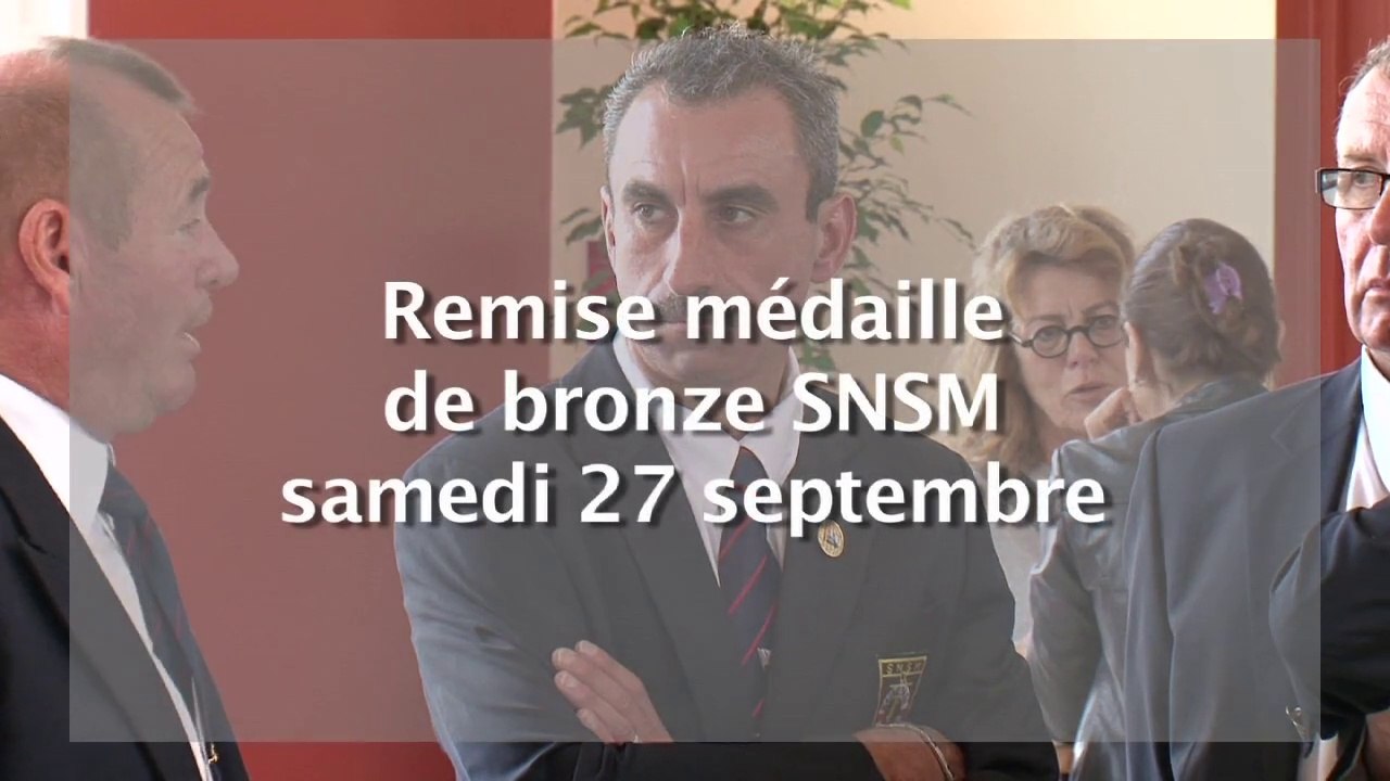 Remise d'une médaille de bronze à la SNSM le 27 septembre 2014