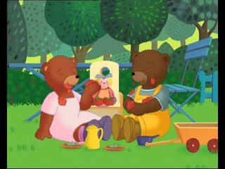 Apprends l'anglais avec Petit Ours Brun - Little Brown Bear is having a tea party
