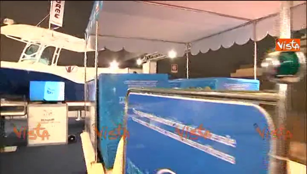 06-10-14 AL SALONE DI GENOVA ARRIVA IL PEDALO PER GELATAI AMBULANTI w00_29