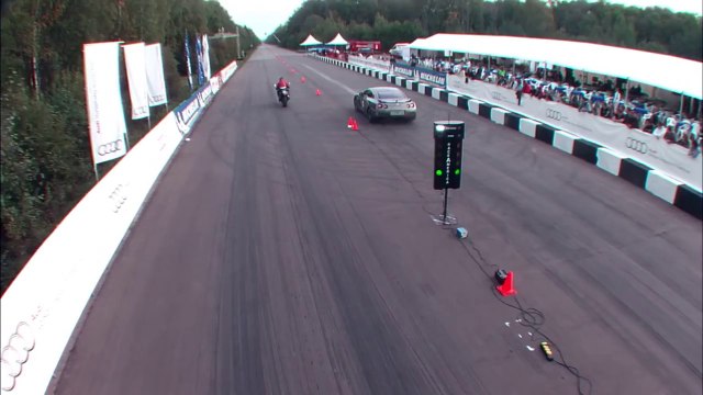 Suzuki GSX1300R vs Nissan GT-R Switzer R850 - Araba Tutkum