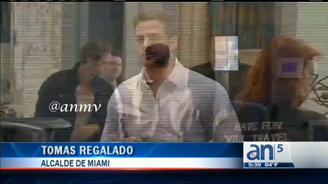AméricaTeVé Alcalde de Miami entrega llaves de la Ciudad a William Levy (@willylevy29)