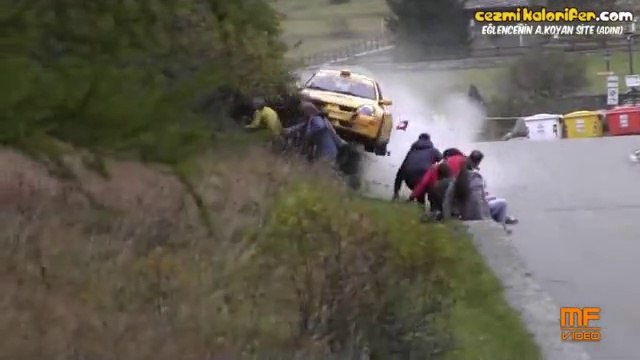 Korkunç Kazadan Kurtulan Ballı Kazazedeler