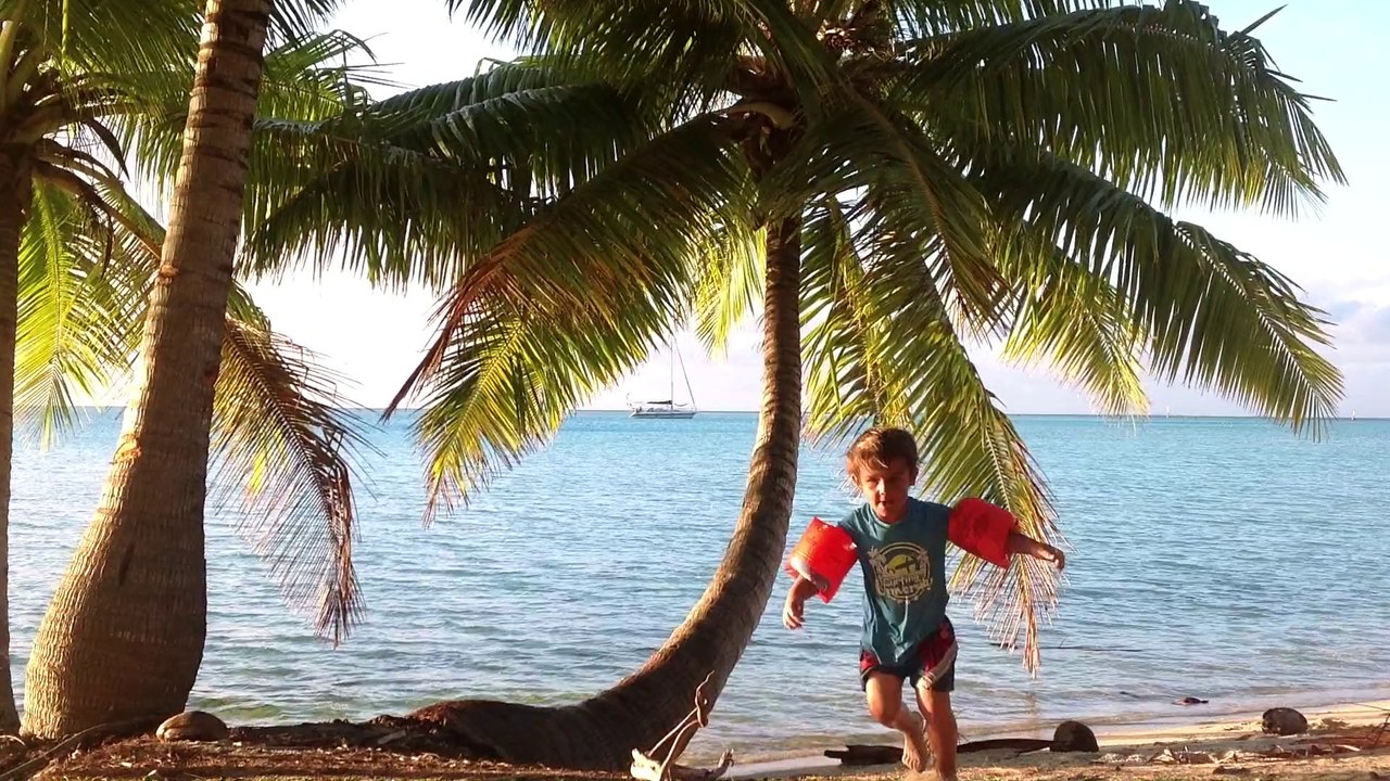Tuamotu_Jeux sur la plage