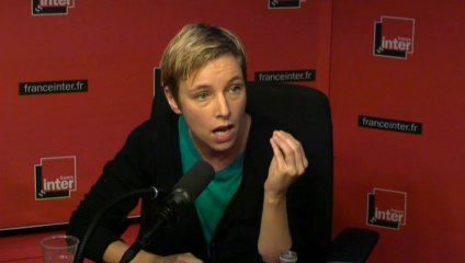 Clémentine Autain : "Valls est un homme de droite traditionnel"