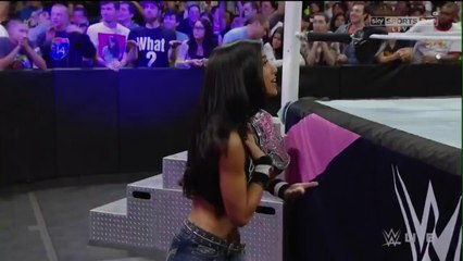 Paige And Alicia Fox Vs AJ Lee And Emma