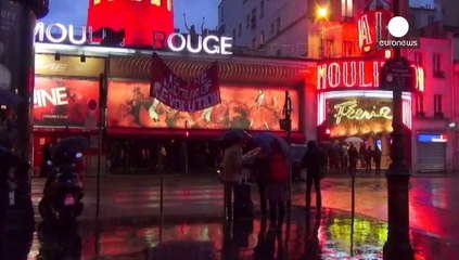 Des Femen à l'assaut du Moulin Rouge