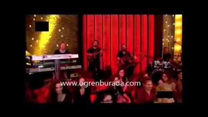 Cem Yılmaz ve Oğuzhan Koç - Sen Miydin Sevgilimi Çalan?