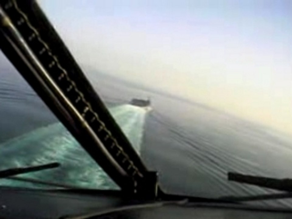 Carrier_amerrissage