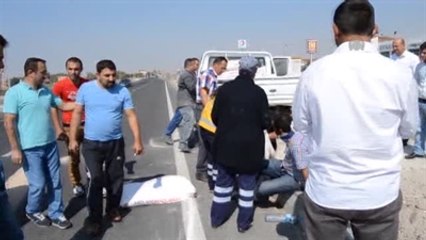 Kamyonetle Otomobil Çarpıştı: 3 Yaralı