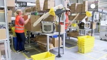 EU tax probe asks Amazon to open its books