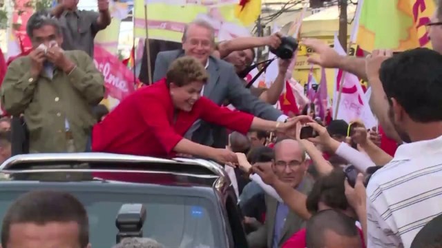 Brazil's Rousseff, Neves chase run-off votes