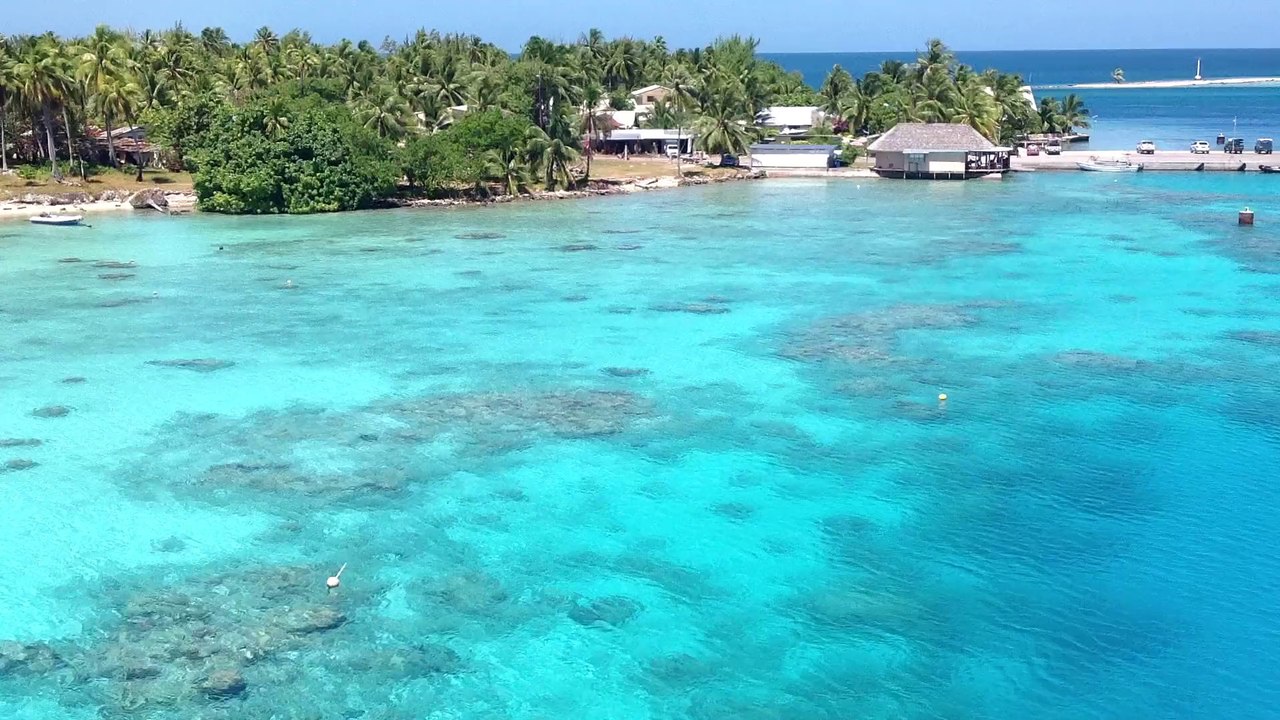 Rangiroa_Tiputa vu du haut du mat