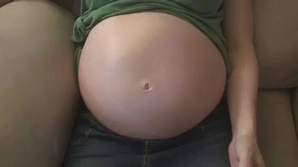 baby movement inside mother womb very amazing