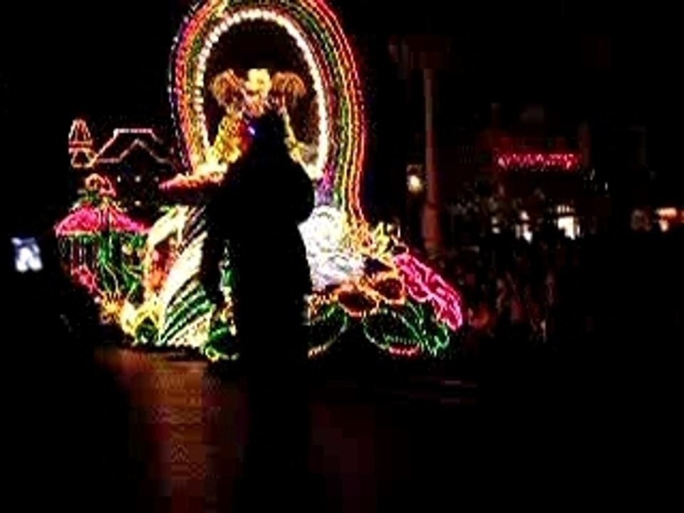 ARABES A DISNEY !!!!!!!AIWWA