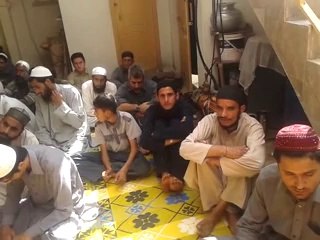 1- قاری فضل سبحان صاحب نعتِ رسول مقبول کے ساتھ