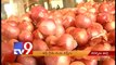 Kurnool farmers in tears as onion prices fall - Tv9