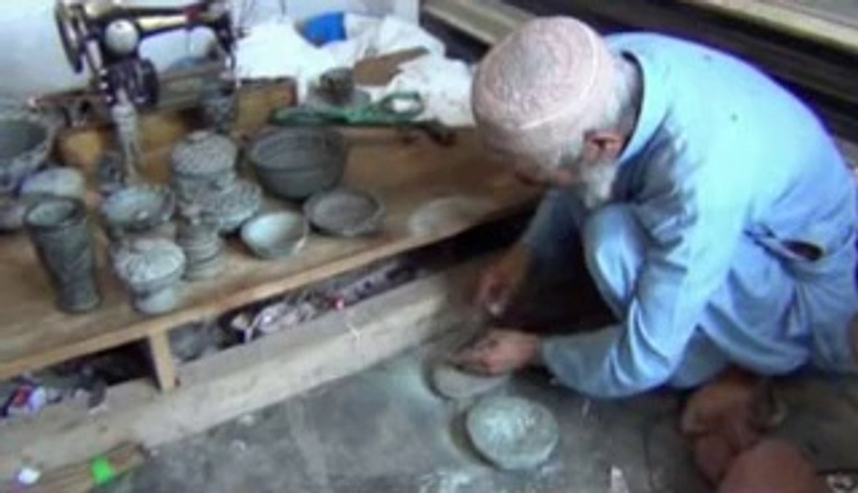 Rock carver of swat video report 19 Aug 13