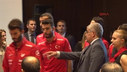 Tff, Mercedes Benz ile Sponsorluk Anlaşmasını Yeniledi