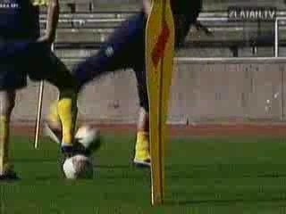 Ronaldinho vs Zlatan Ibrahimovic [By C.R