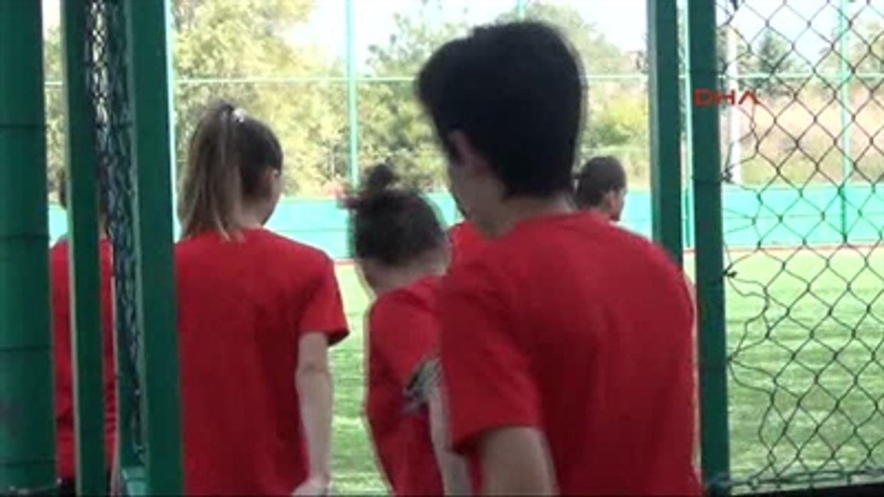 Samsunlu Kadın Futbolcular Ligde İddialı